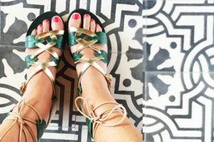 Which Greek Sandals To Choose For The Summer?