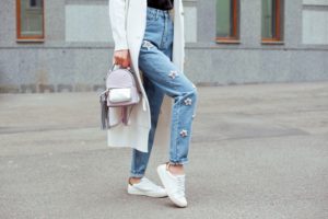 Types and styles of women's jeans