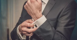 What is the etiquette for cufflinks